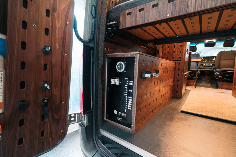 Mercedes-Benz Sprinter 319 CDI 4x4 mit CargoClips-Ausbau – Bild 23