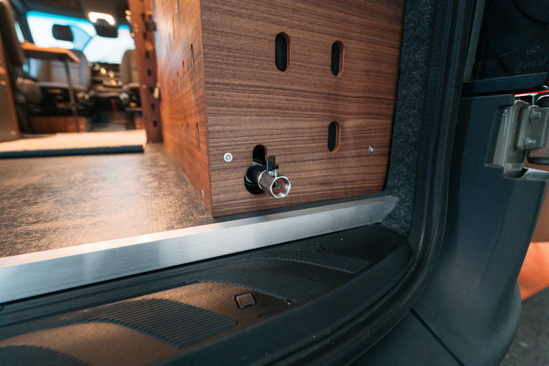 Mercedes-Benz Sprinter 319 CDI 4x4 mit CargoClips-Ausbau – Bild 29