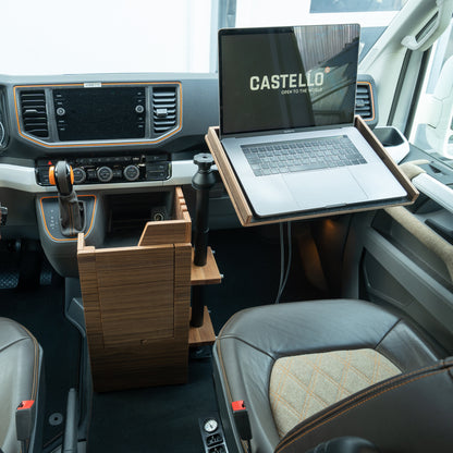 Laptop Arbeitsplatz Beifahrerseite an Cockpitbox